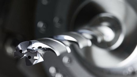 加工深孔的問(wèn)題和解決方法